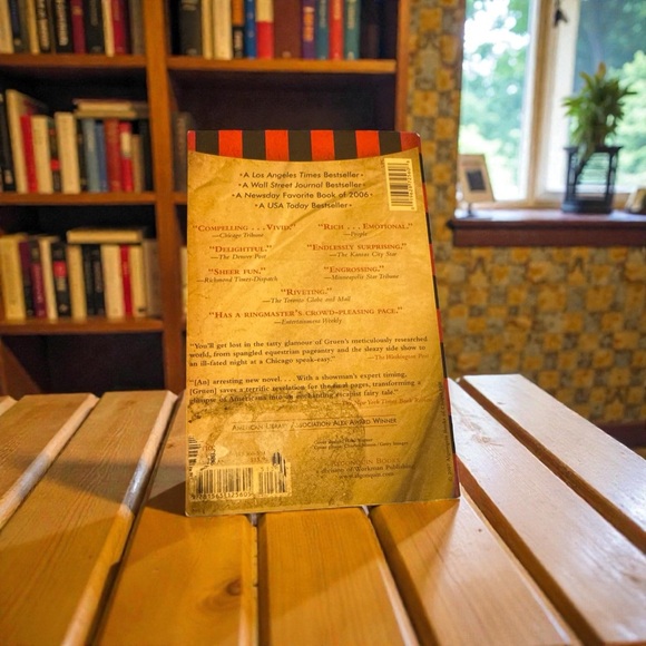 Water for Elephants Book by Sara Gruen - Picture 2 of 2